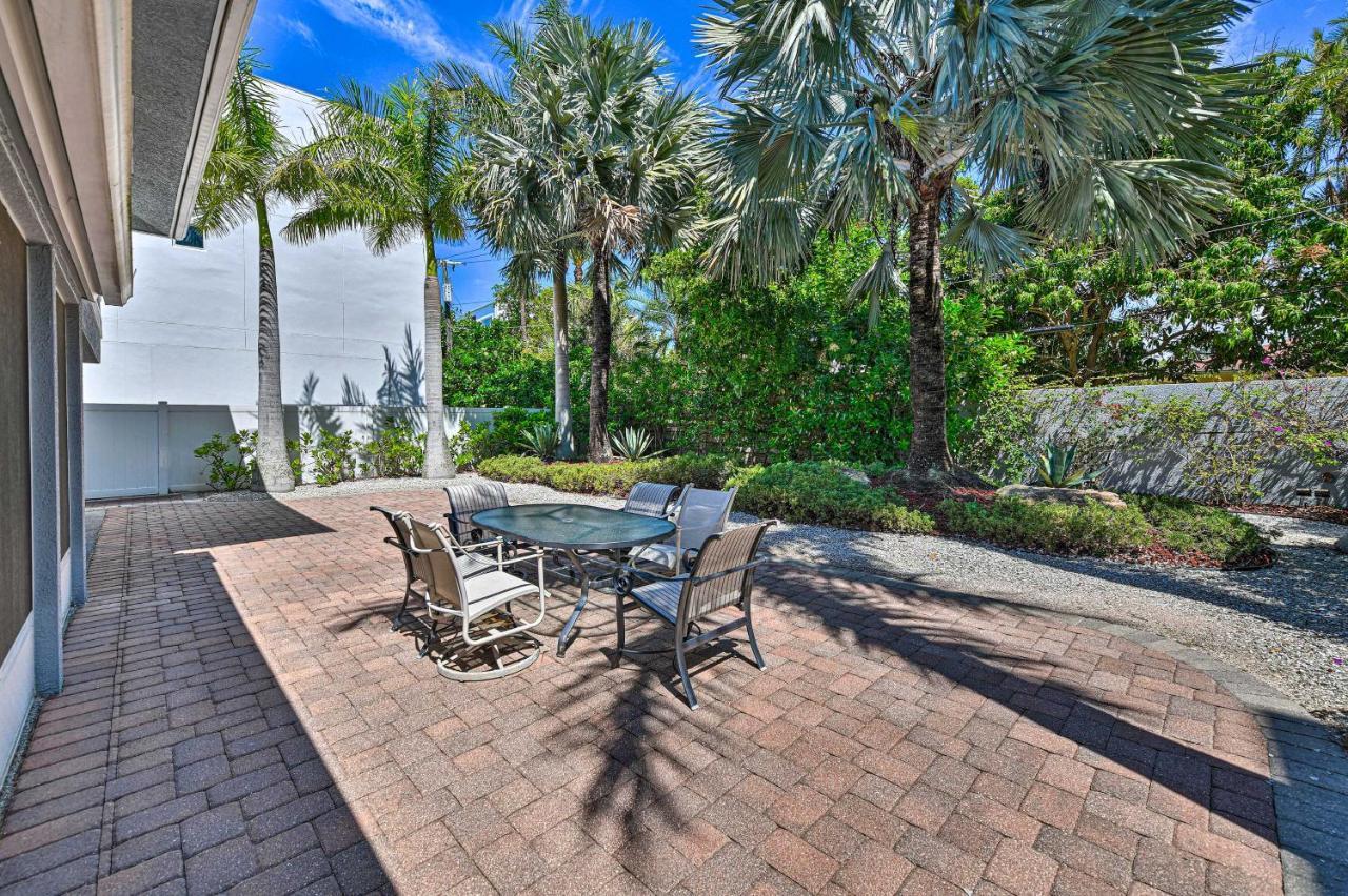 Lido Key Hideout With Patio And Yard And Walk To Beach! Sarasota megye Kültér fotó