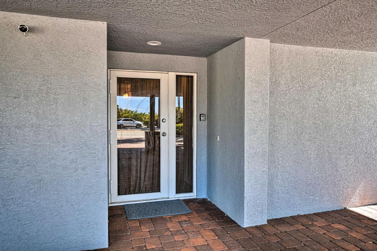 Lido Key Hideout With Patio And Yard And Walk To Beach! Sarasota megye Kültér fotó